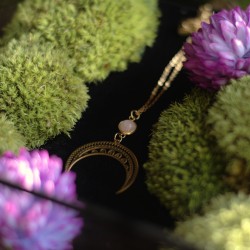 Naszyjnik z Kwarcem różowym i Lunulą - Lunula Światła serca