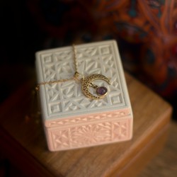 Naszyjnik orientalny - lunula i Ametyst