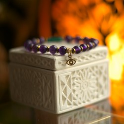 Bransoletka z ametystów z okiem proroka