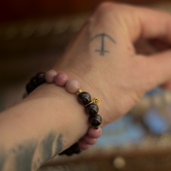 Bransoletka z Granatu i Rodonitu - Miłość i Pasja