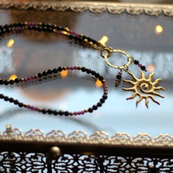 Naszyjnik Rubin & Onyks - Świetlisty Blask Słońca